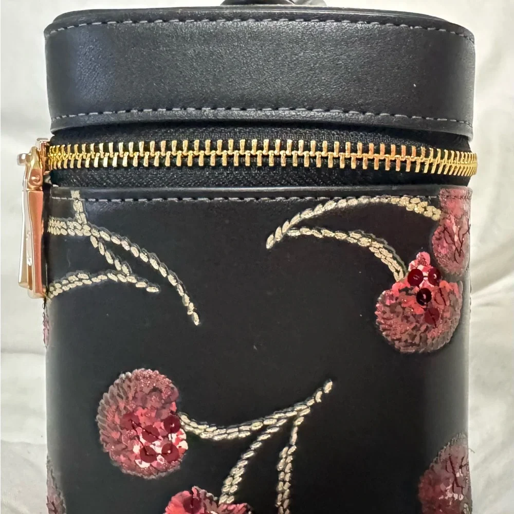 Coach leather cosmetic case black with red cherry's, interior mirror‎ NWT